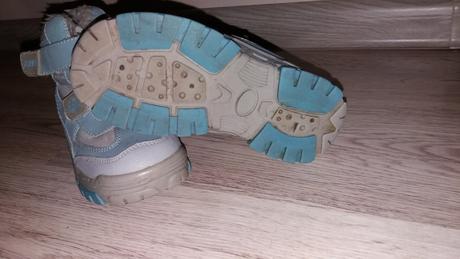 Modré čižmičky vločka, 26