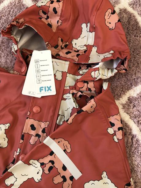 Nepremokavá bunda do dažďa, lindex,116