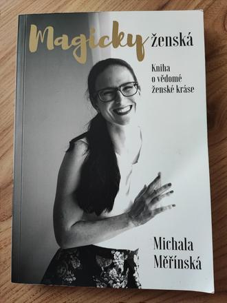 Kniha magický ženská,