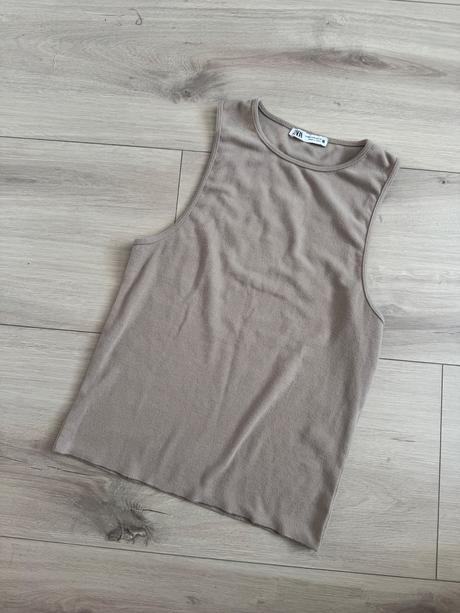 Bežovy top, zara,s