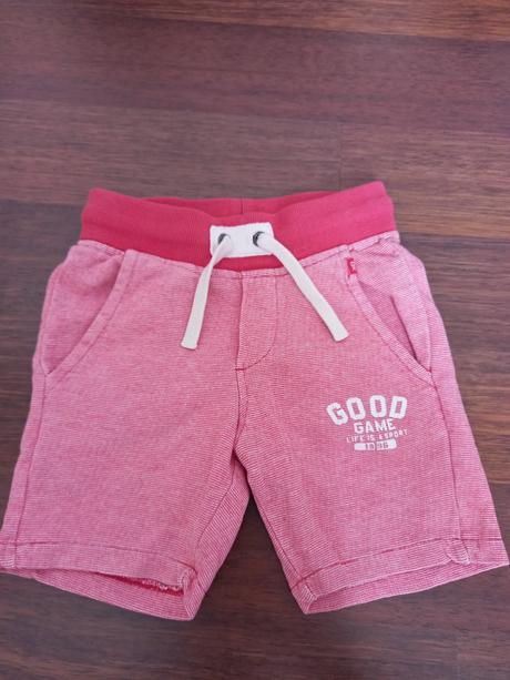 Kratke teplaky okaidi, 86