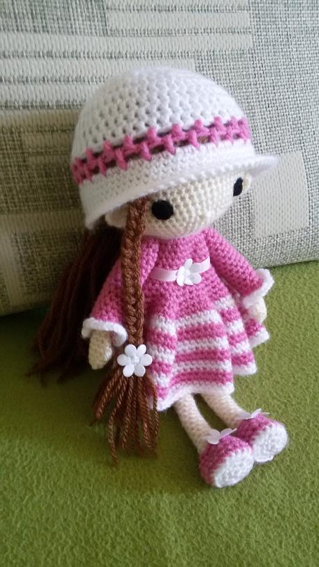 Háčkovaná bábika tessa, 