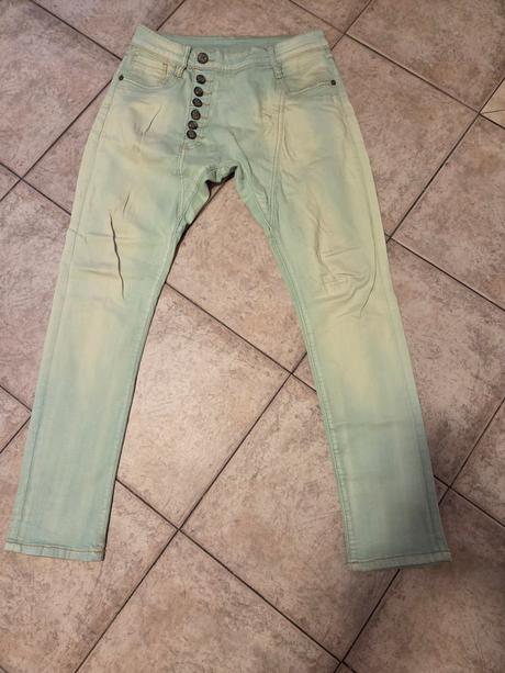 Boyfriend mierne pudlove, s