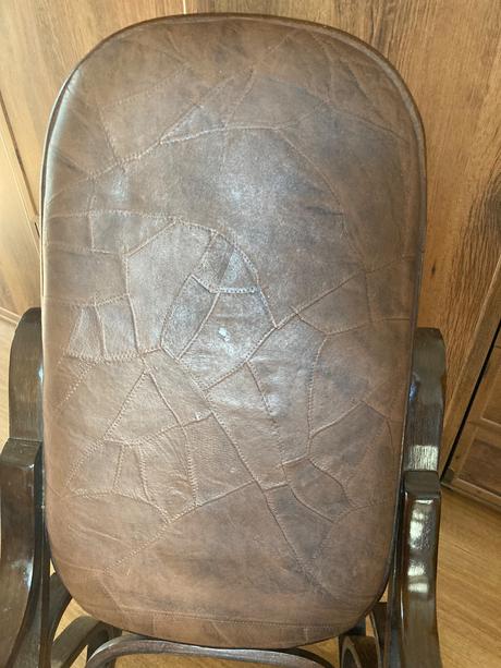 Hojdacie kreslo zachovale, 