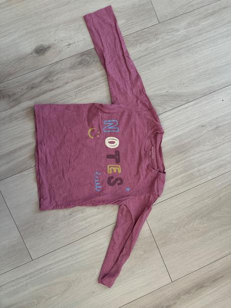 Krasne tričko, reserved,98