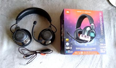 Herné slúchadlá jbl s mikrofónom aj s krabicou, 