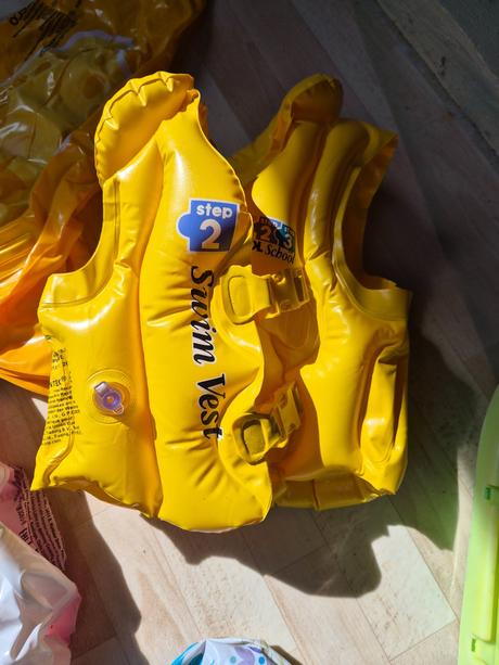 Vesta na plavanie 3-6r 15-30kg, 