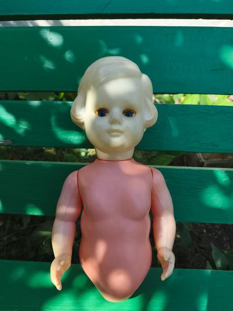 Stará bábika na opravu, 