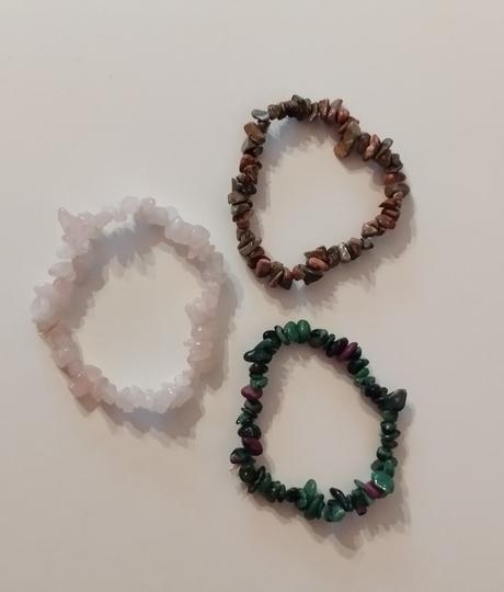 Náramky z minerálov, 