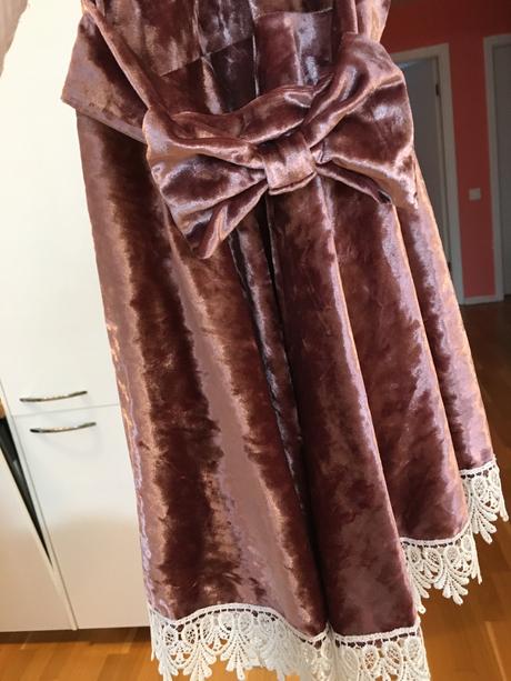 Zamatove satocky even, 104