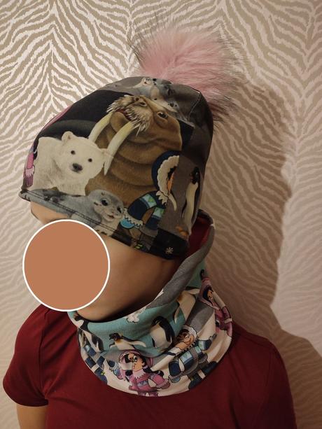 Čiapka + tunel, 146