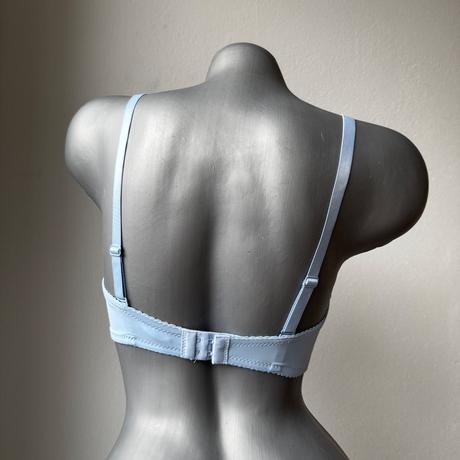 Mierne vystužená popdrsenka s kosticou 88624, 80c / 85c / 90c