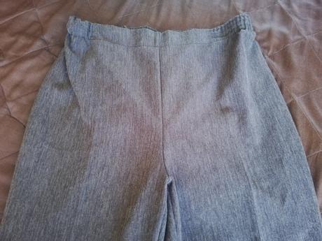 Elagantne nohavice pre starsiu pani, 42