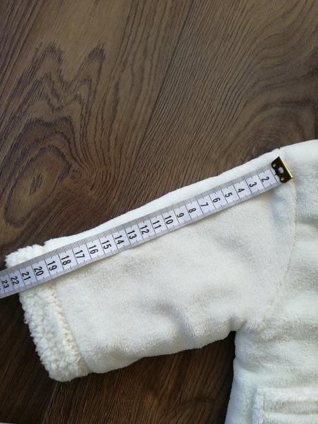 Bundička s kapucňou, f&f,68