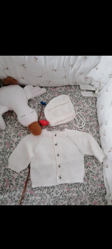 Svetríky handmade, 62