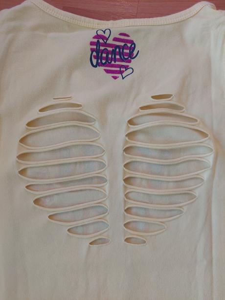 Saty + tricko aj s postou, 152