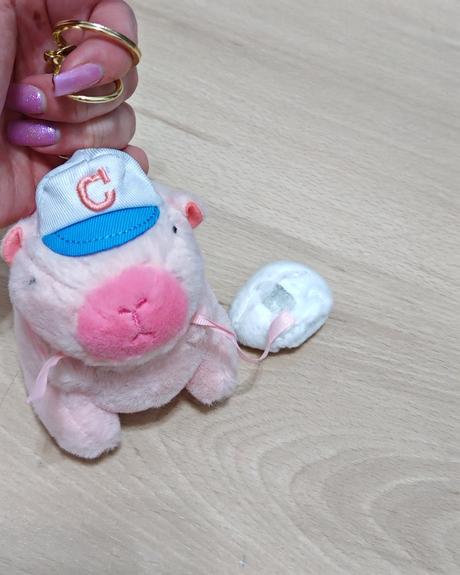 Prasiatko prívesok na kľúče či tasku, 