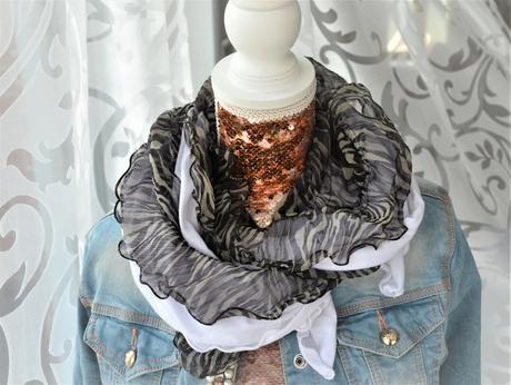 Dvojitý šál -zebra, 