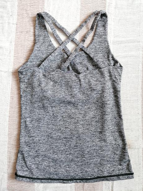 Krásne športové tielko - top, xs