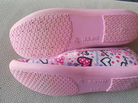 Papucky, nazo,36