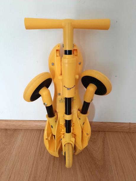 Odrážadlo/trojkolka scuttlebug,