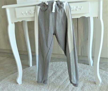 Sivé tepláky-122, 122