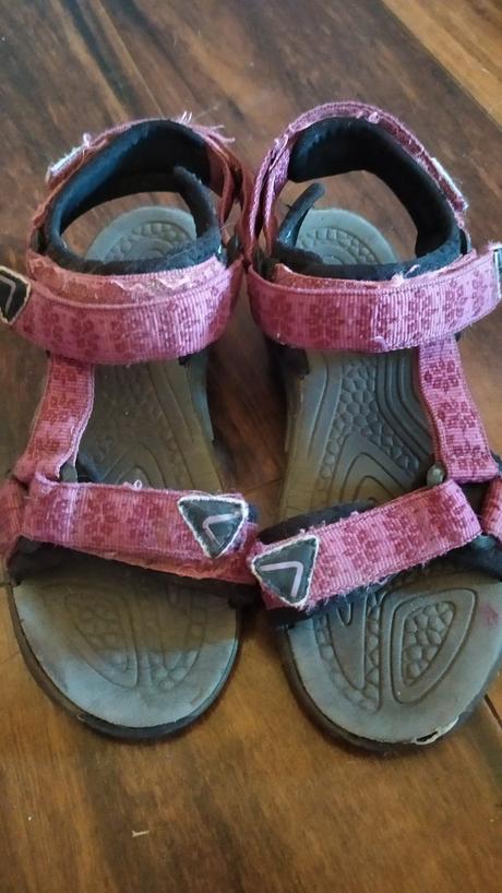 Sandale 32 fialove, 32