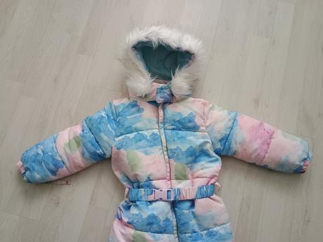 Predám overal s motívom hôr, reserved,104