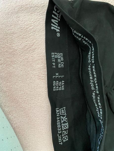 Sportova podprsenka pevna, crivit,l