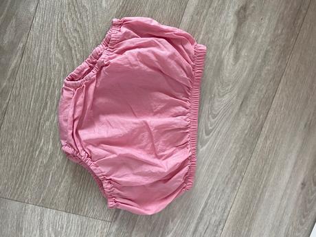 Šaty, sergent major,80