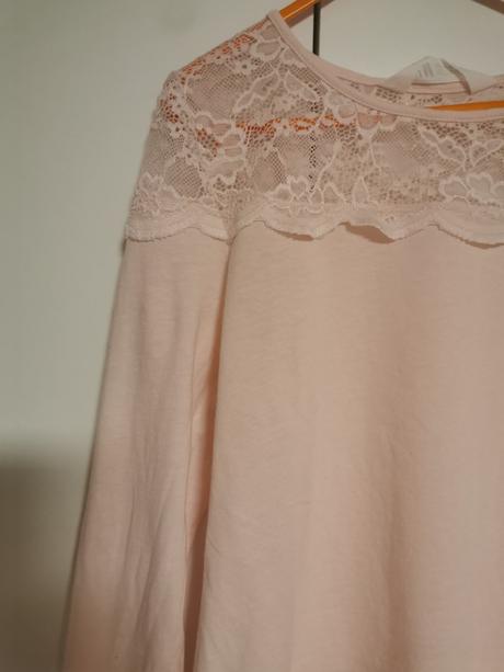 Bledo ružové tricko s čipkou, h&m,146
