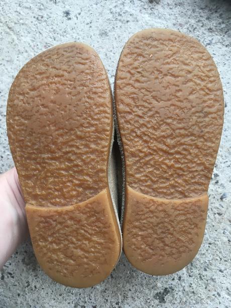 Kožené sandálky č.23, 23