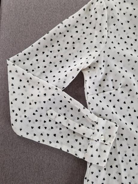 Srdiečková blúzka, 36