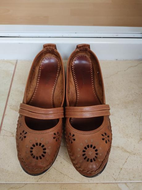 Kožené balerínky, 40