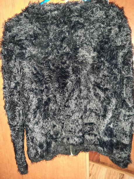 Sveter s hviezdičkami, 36