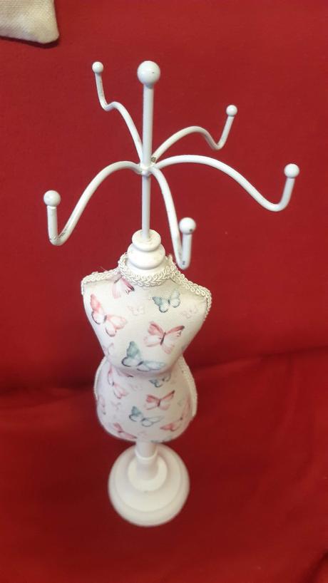 Predám držiak na šperky.., 