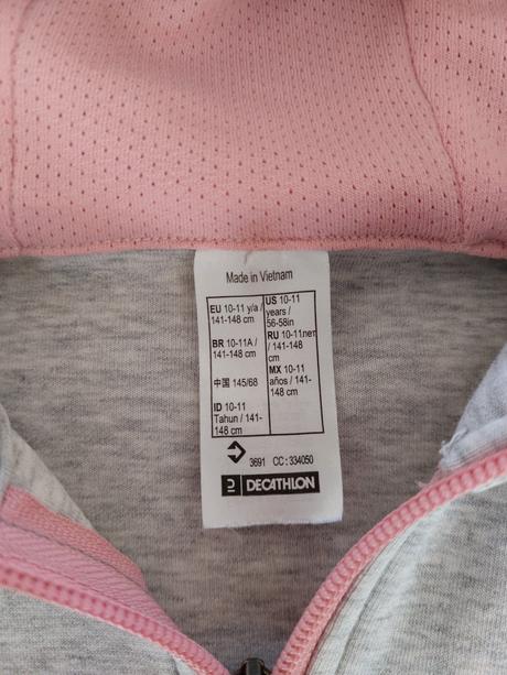 Sportova mikina + tricko gratis, decathlon,146