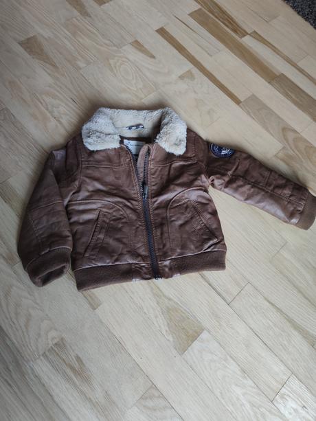 Prechodná koženková bunda, 86