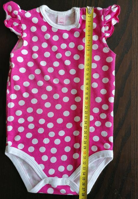 Letné body s volanikom, 74