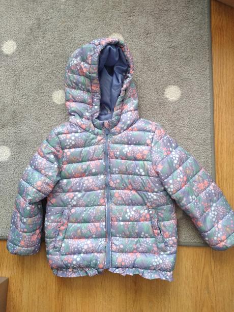 Bunda reserved vel.104, reserved,104