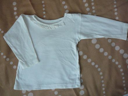 Novorodenecká košieľka, 62