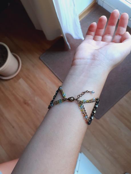 Sada náramok a náušnice, 