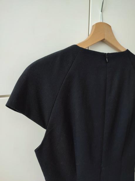 Vlnené biznis šaty hugo boss, hugo boss,36