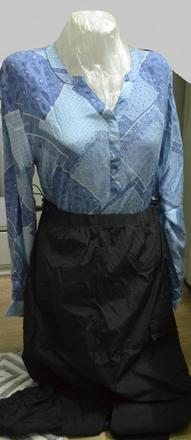 Raz použitá dlhšia blúzka s/m, m