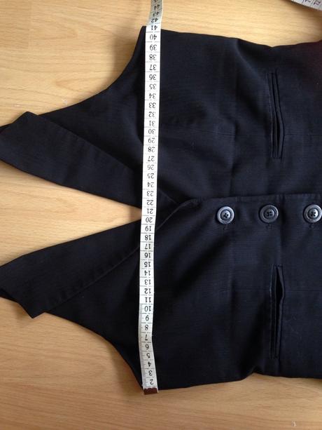 Elegantná vesta okolo krku, 36