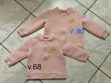 Mikiny pre sestry, 68