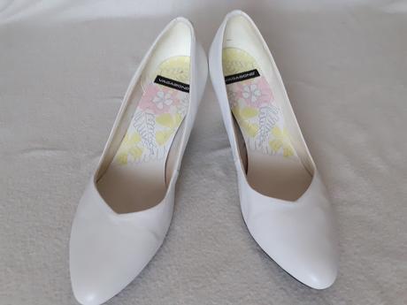 Dámske biele kožené nové lodičky vagabond č.41, vagabond,41