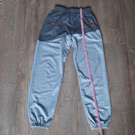 Chlapčenské tepláky veľ 164cm, 164