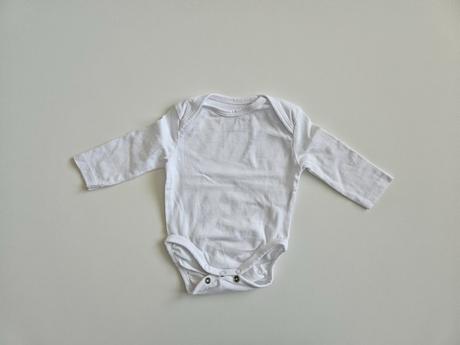 Balíček 3x body a 1x overal na spanie, 56