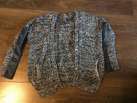 Hrubsi kardigan - svetrik, bershka,m